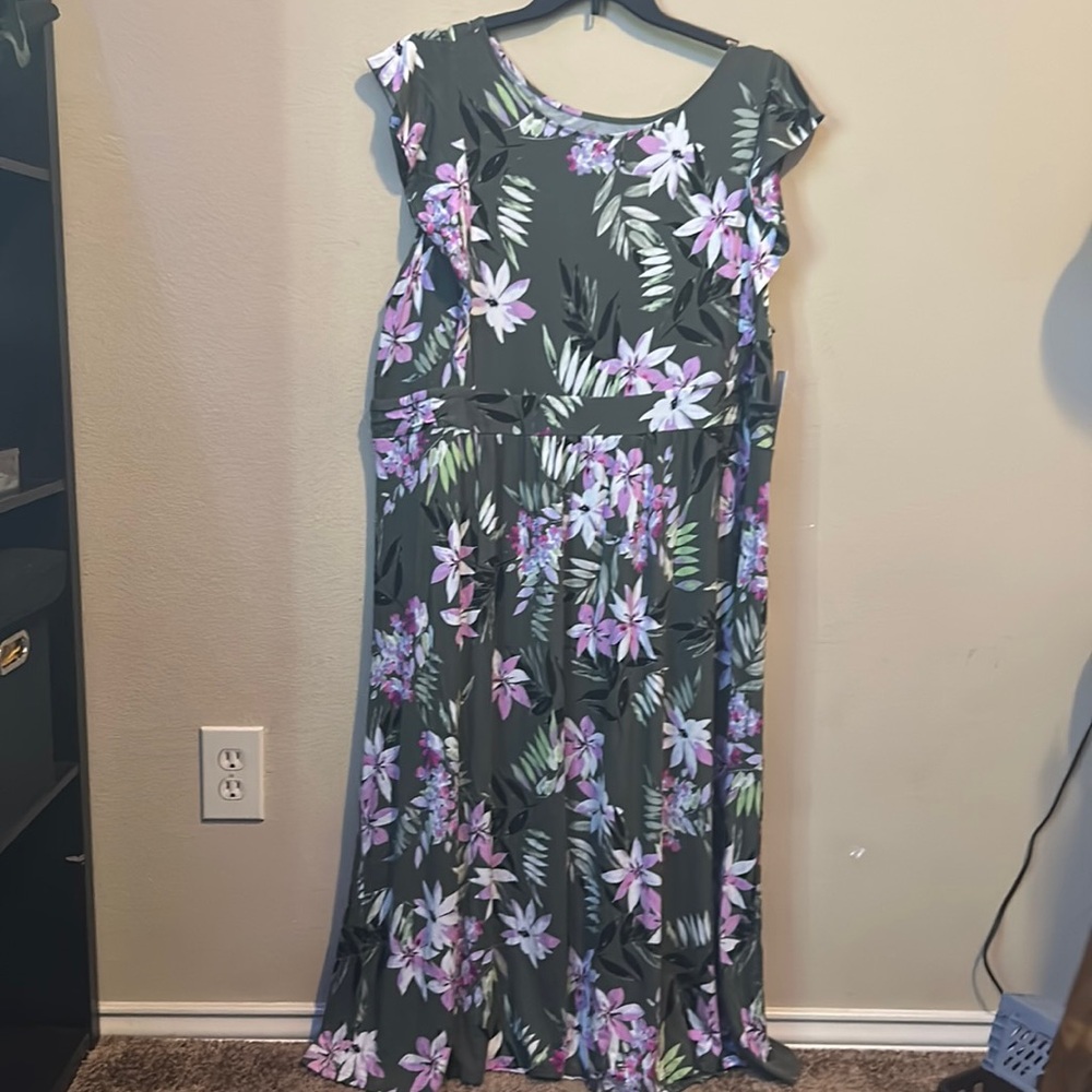 Green floral Croft & Barrow Dress
